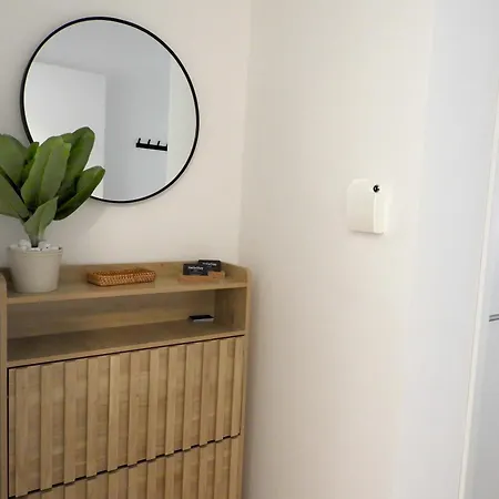 Appartement Luxurioeses 4-zimmer-apt Im Boho-stil I Top-lage I Familienfreundlich I Terrasse I Grosser Garten I Kueche I Netflix I Kostenloser Parkplatz I 105 M2